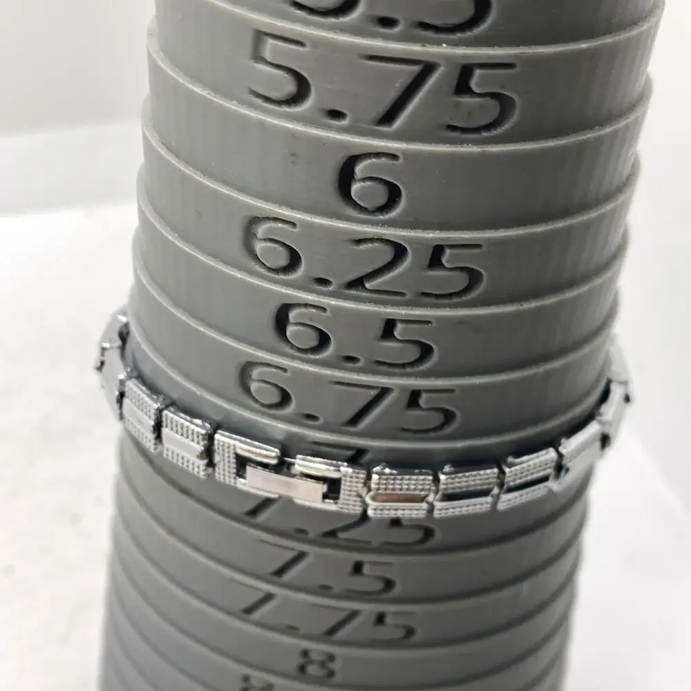 Unbranded silver usps